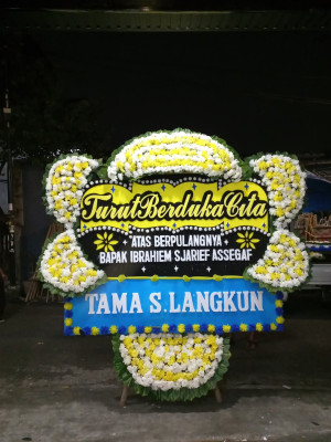 Papan Bunga Duka di Pendowo